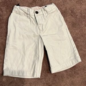 Gap kids shorts SZ 7 slim, flat front, relaxed fit